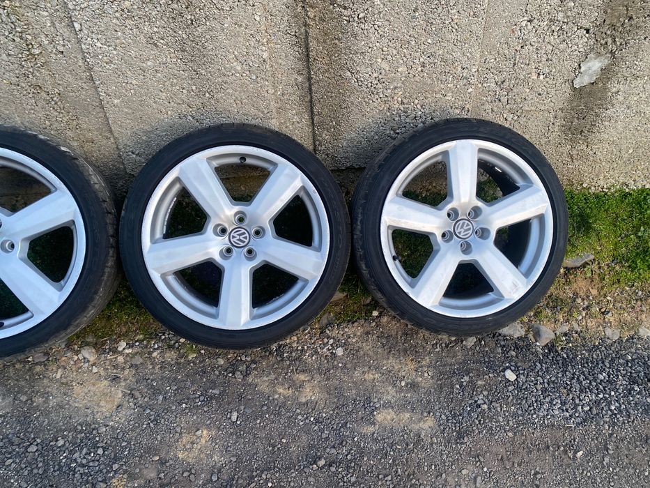 Продавам джанти Ронал 18 5x100 за голф 4 бора Ауди а3 сеат