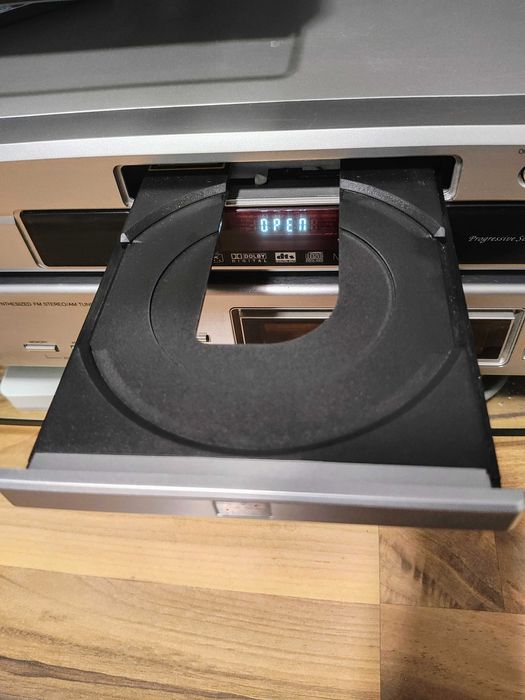 Denon dvd 1720. Много запазен.почти като нов.