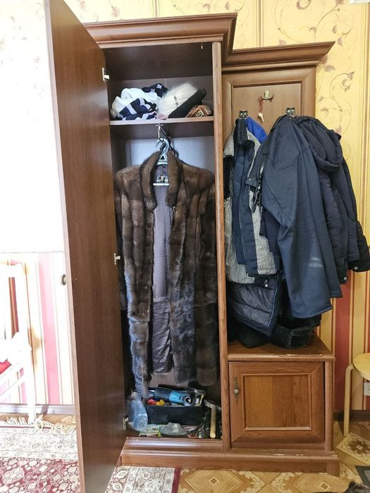 Прихожая с зеркалом