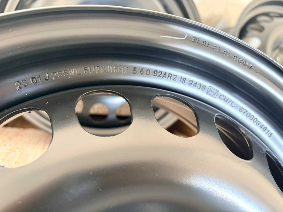 Jante tabla R16 inch Dacia Duster Megane Nissan noi originale Renault