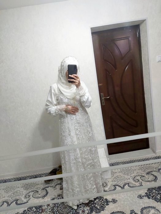 Kelin uchun arzon ansambil