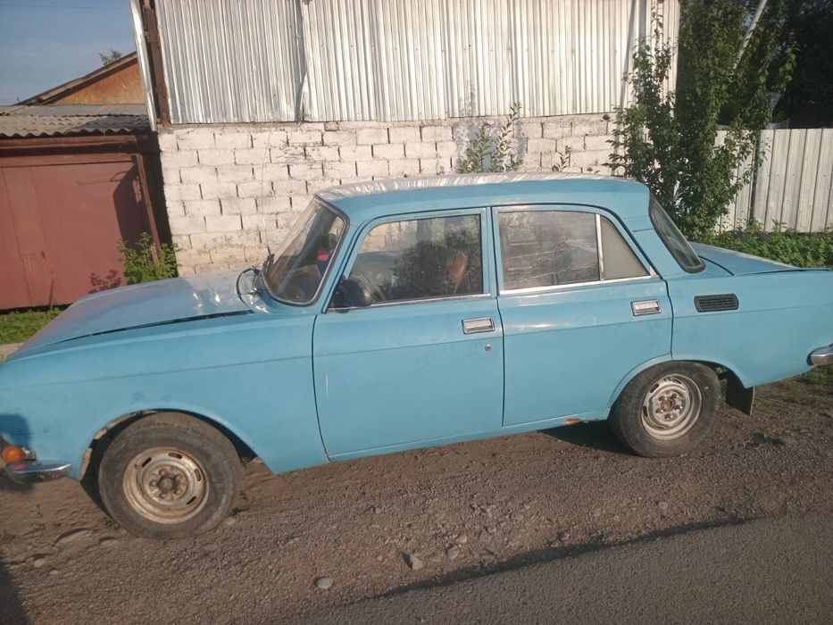 Продам москвич 2140