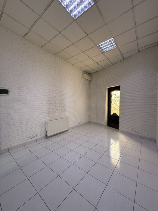 Аренда помещения 140 кв м. Первая линия, ул. Талабалар