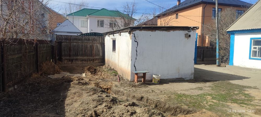 Продам дом в центре.