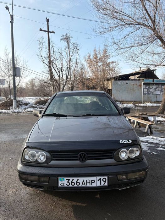 Голф 3 объем 1.8 моно