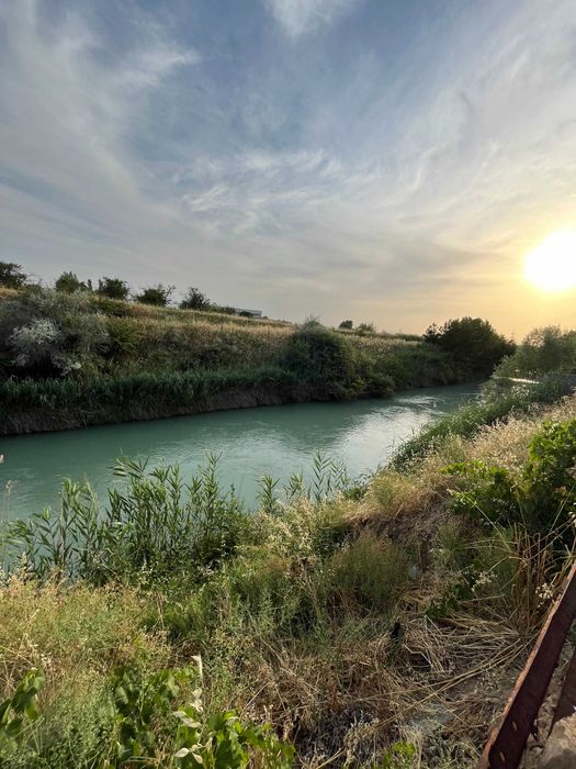 Продаётся дачный участок в Кибрайском районе на берегу канала Бозсу