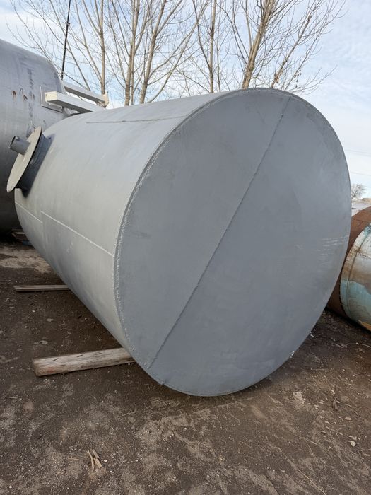 Емкость Цистерна 10м3 сотилади