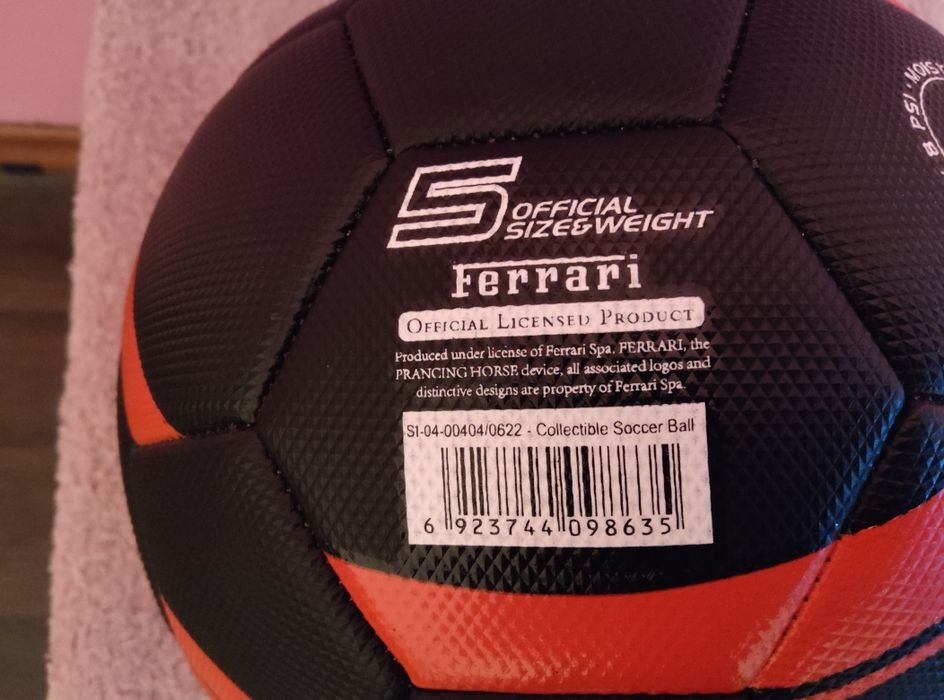 Футболна топка FERRARI