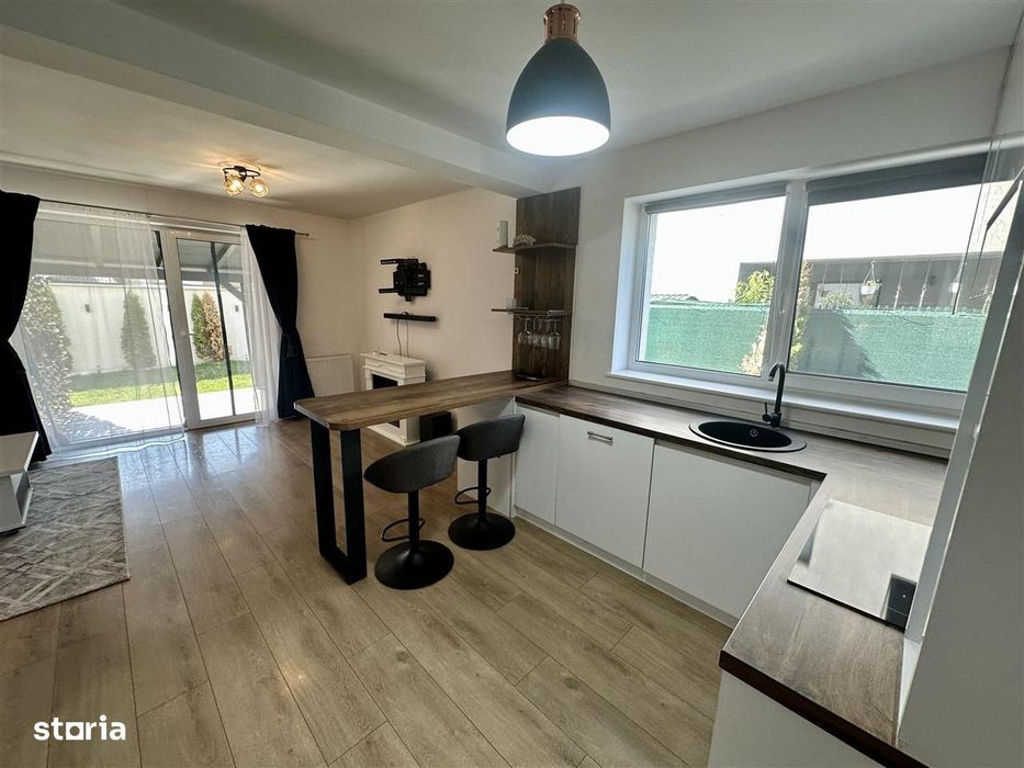 Casa moderna de vanzare, teren 196 mp, mobilata si utilata complet