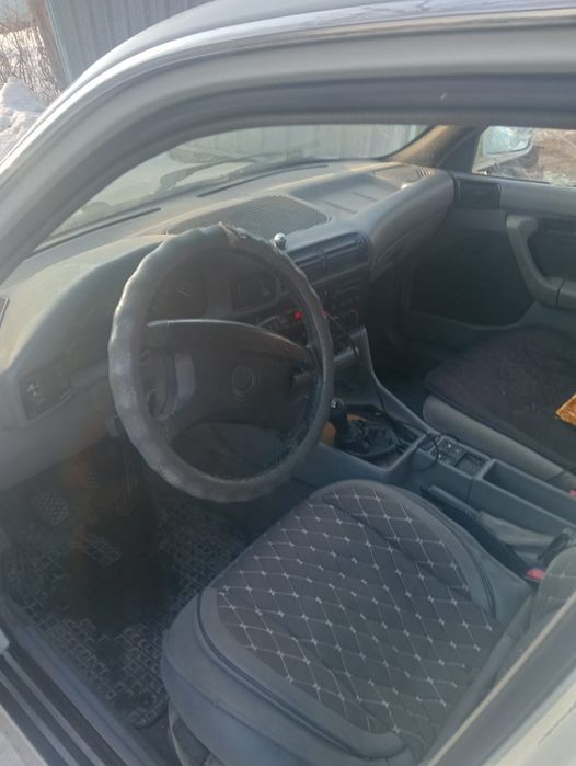 Продам машину БМВ