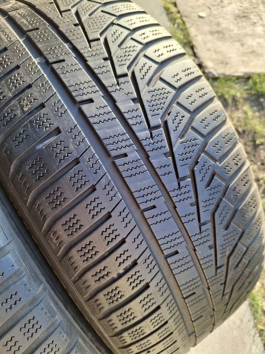 2  Anvelopele de iarnă 225 50 r17 Hankook