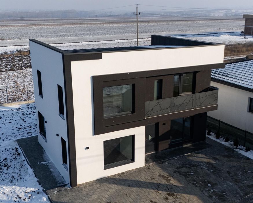 Casa individuala moderna la cheie | 116mp utili | Tisauti