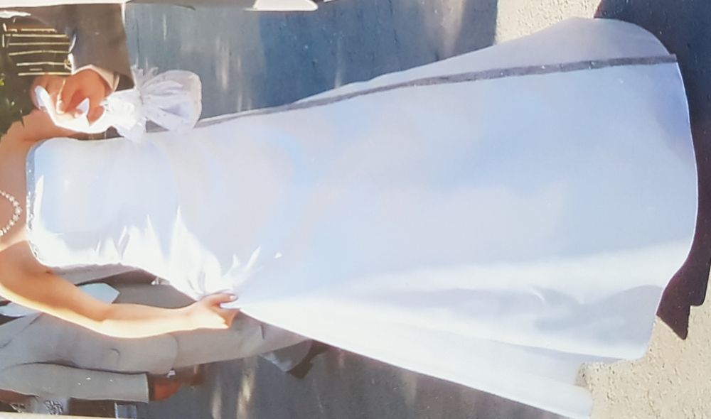 Булчинска рокля