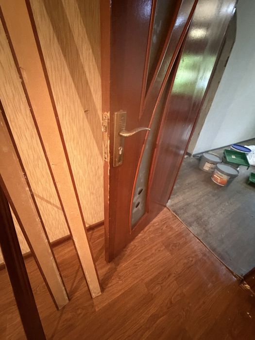 Продам двери бу