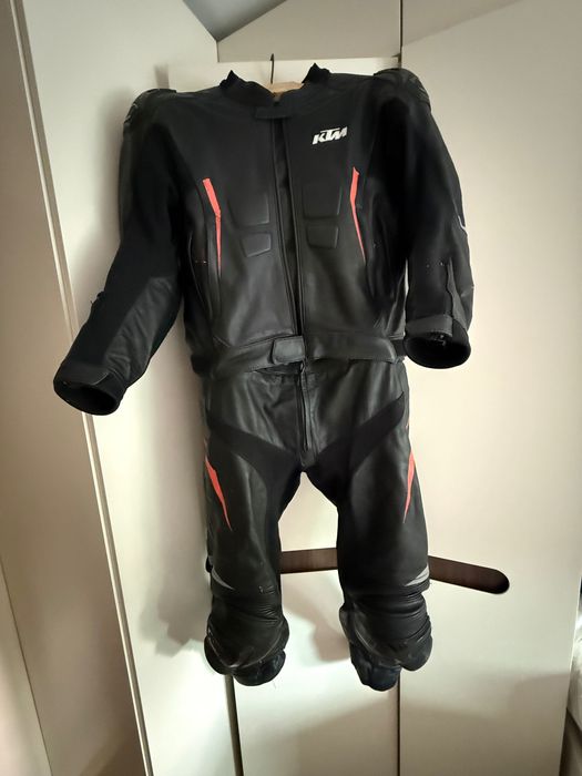 Echipament motocicleta
