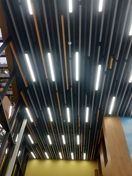 Подвеные потолки ГРИЛЯТО РЕЕЧНЫ АРМСТРОНГ Grilyato Rechni Armstrong