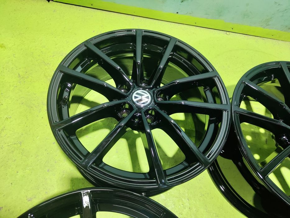 17 5x112 Vw Passat Tiguan Touran Caddy golf 5х112