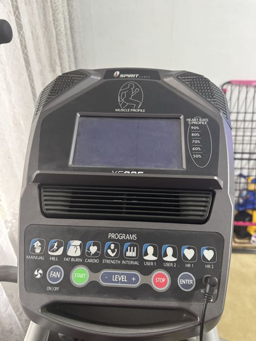 Продам Тренажер для ходьбы (Эллипс)