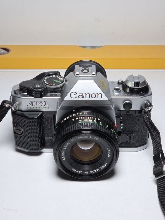 Canon AE-1 program (foto vintage)