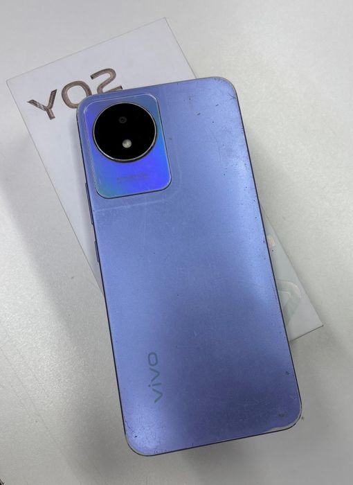 Продам VIVO Y02.