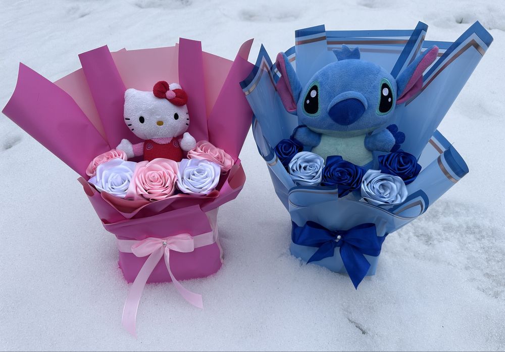 “Hello Kitty” sau “Stitch”