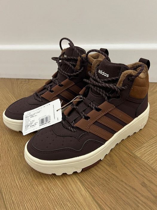 Ботинки Adidas 35-35,5