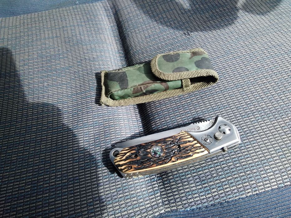 Автоматичен нож.