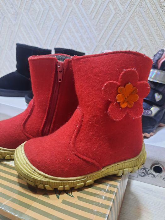 Обувь для девочки