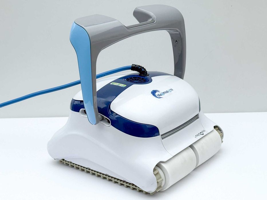 Robot curățare piscină Dolphin Maytronics Maximus X70