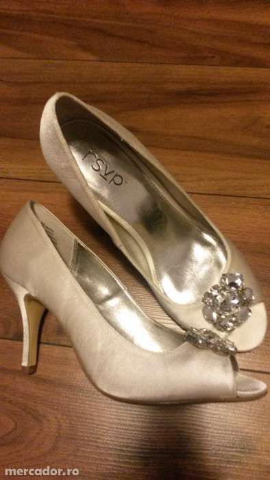 Pantofi RSVP ivoir