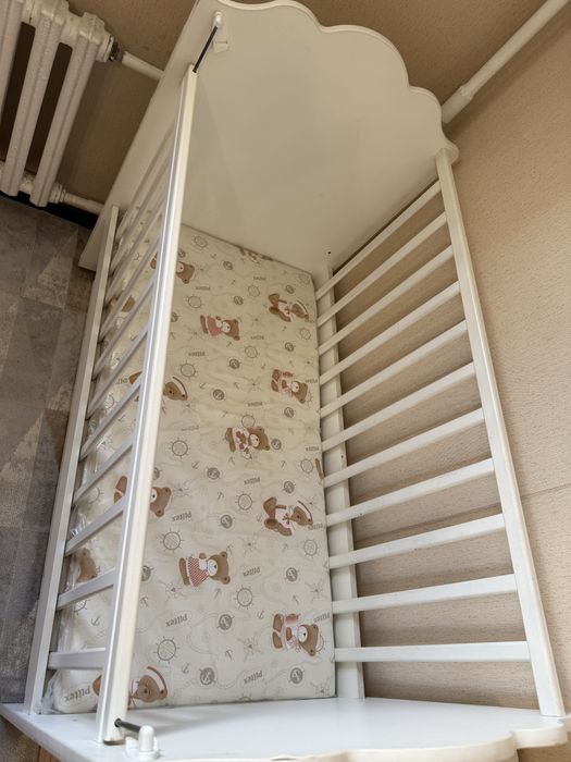 Детский кровать сатылады.