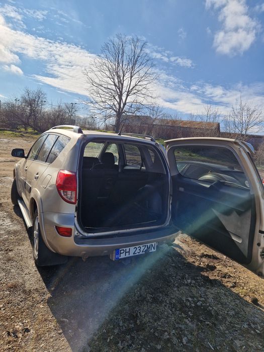 Vand toyota rav 4 2.2 diesel