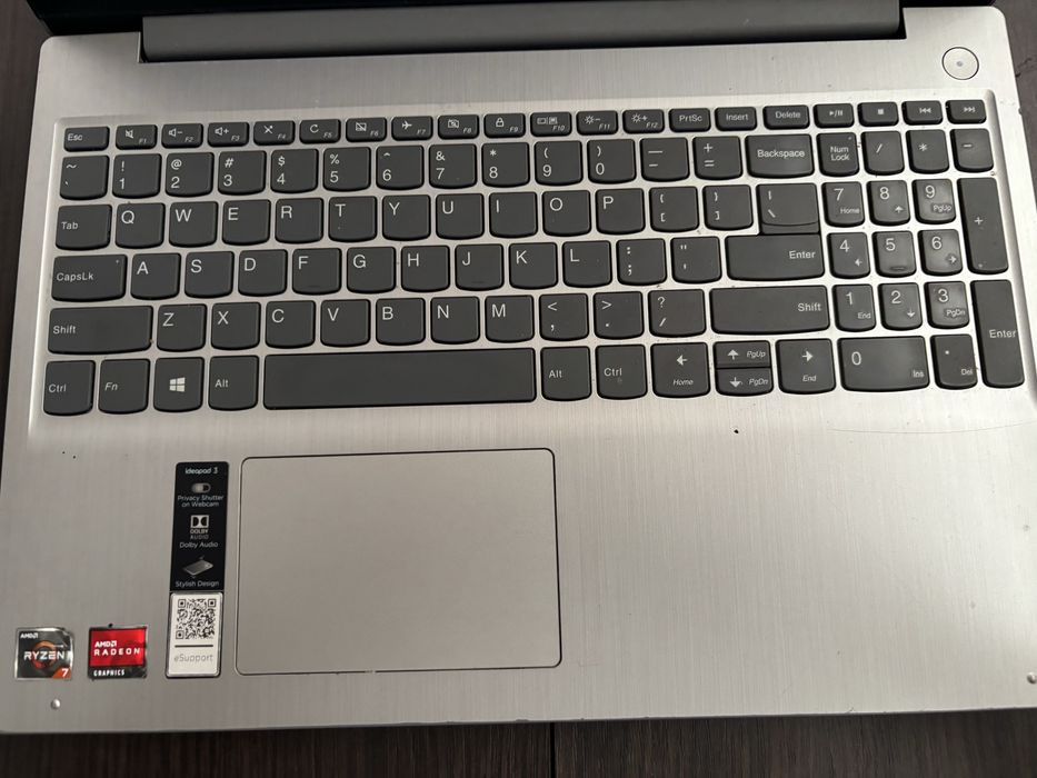 Laptop lenovo stare foarte buna