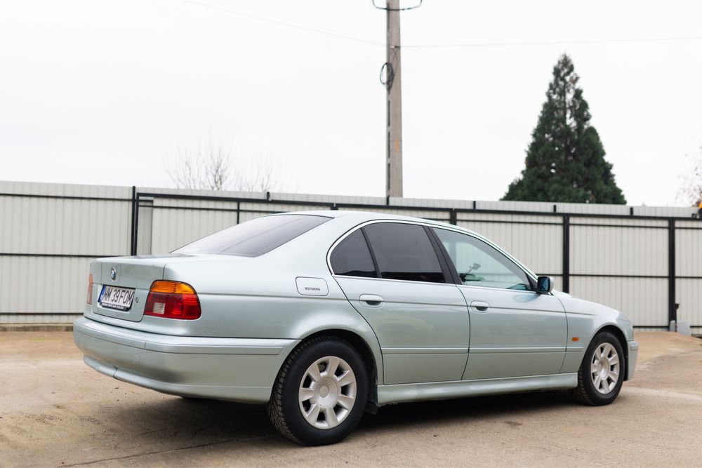 BMW 525D , Cutie AUTOMATA , rent a car / inchirieri auto baia mare