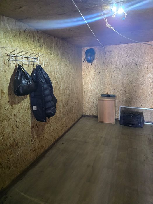 Продам утеплённый контейнер (бытовка)