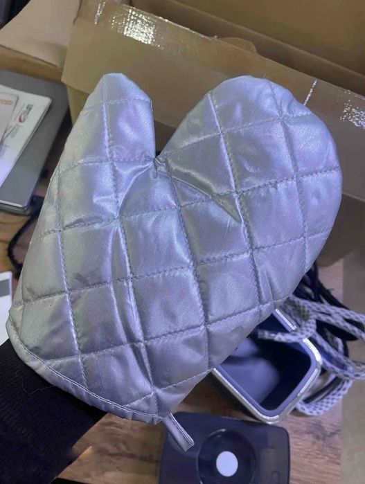 Срочно продается утюг-отпариватель