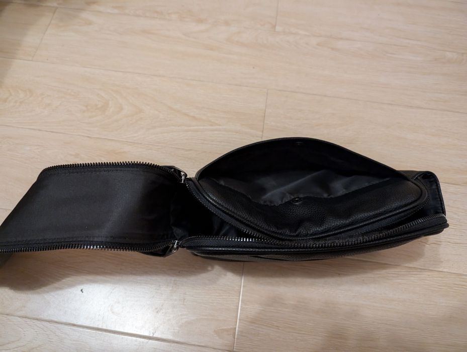 Borseta cosmetice imitatie piele