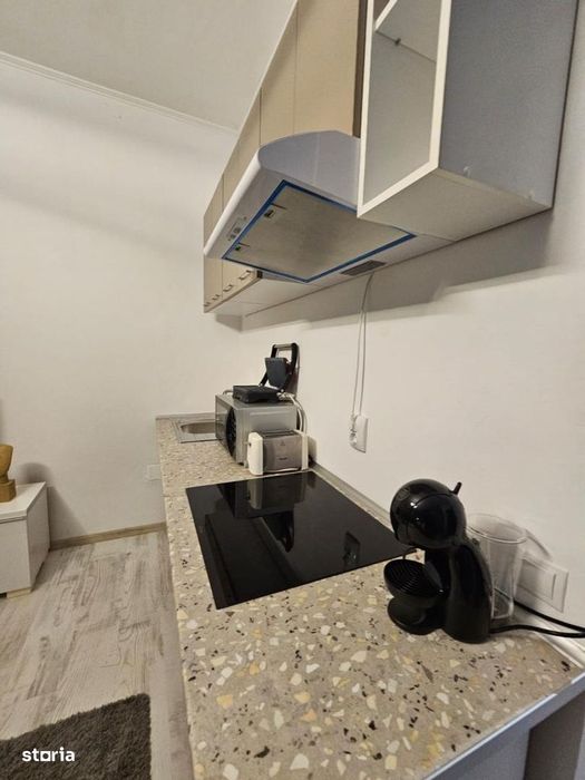 2 Camere Universitate / Romana