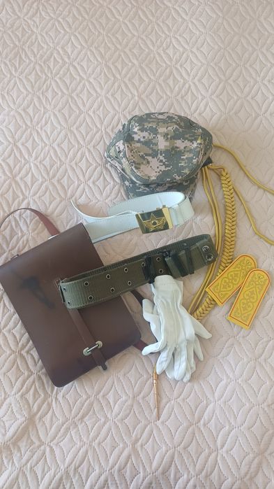 Продаю ремни, кепку, сумку для военной кафедры