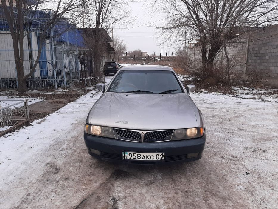 Машина митсубиси