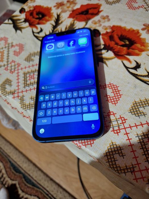 Iphone 13 capacitate 256Gb