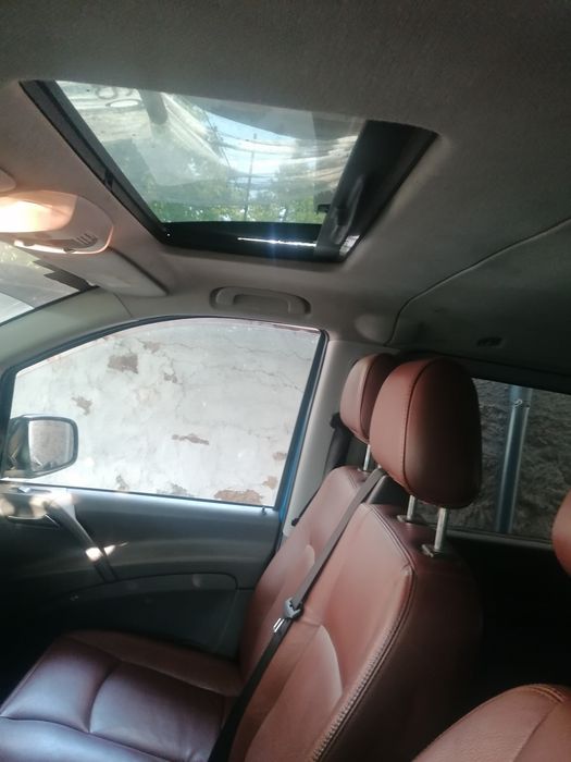 Мерцедес Вито. 2011.г.220.0кубика.Дизел.150.коня.