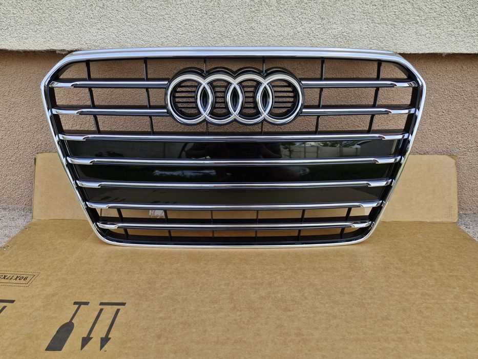 Grila centrala Audi A5 facelift 2011-2016 Noua Originala