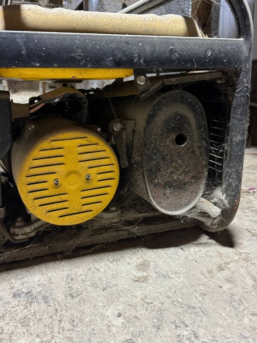 Astra Korea AST3700DXE бензогенератор