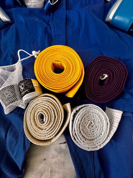 Кимоно подчти новое проходил 2 недели