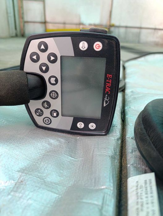 Металотърсач Minelab E-trac deluxe.
