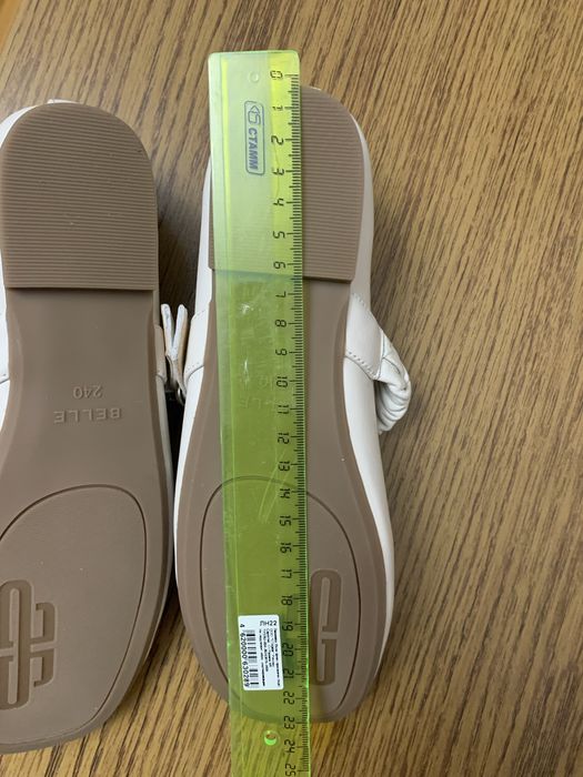 Продам туфли новые на девочку (девушку) с сайта Пиндуо