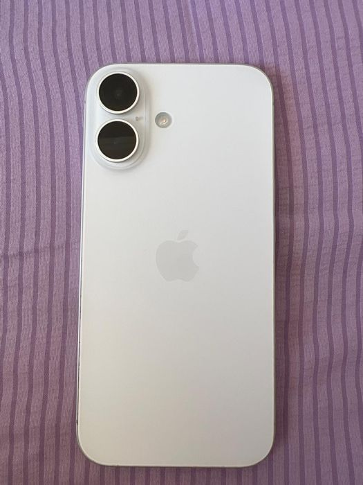 Iphone 16, 128Гб