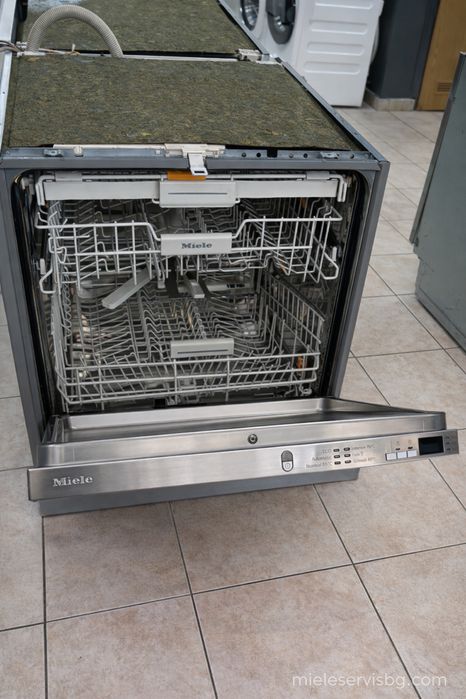 Miele G 6260 scVi  Съдомиялна за пълно вграждане  с AutoOpen /24 м гар