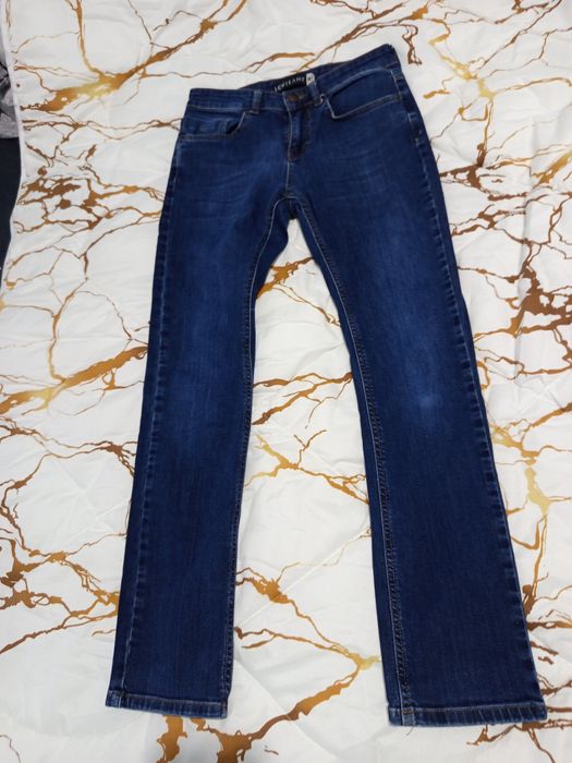 Джинсы женские на худенькую девушку